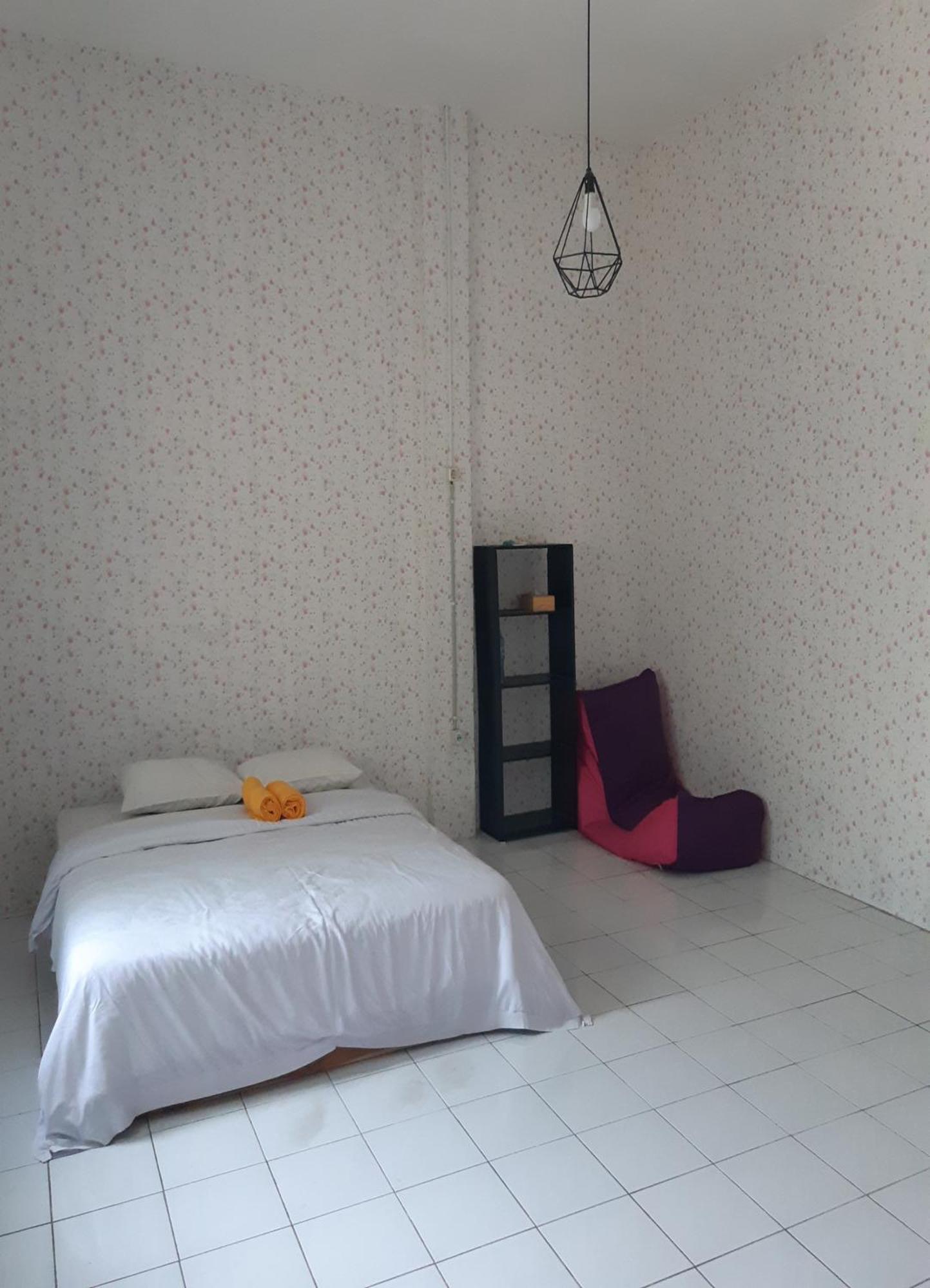 Ndalem Diajeng Lejlighed Yogyakarta Værelse billede